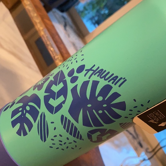 Hydro Flask limited edition Hawaii - Picture 8 of 8
